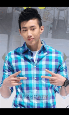 Скриншот приложения Hot Boy - №4