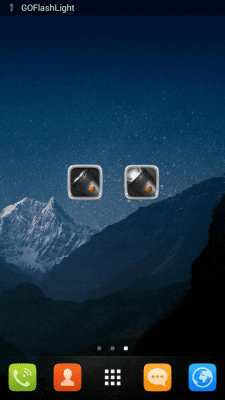 Скриншот приложения Flashlight от Gomo Limited - №5