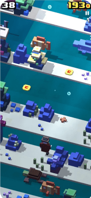 Скриншот приложения Crossy Road - Endless Arcade Hopper - №3