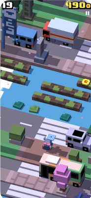 Скриншот приложения Crossy Road - Endless Arcade Hopper - №7