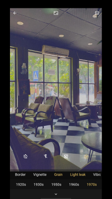 Скриншот приложения Vintage Camera - 8mm Film - №4