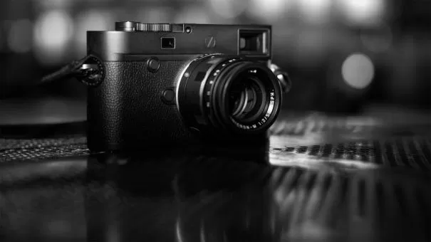 Leica M10 Monochrom - камера для фанатов черно-белых фото