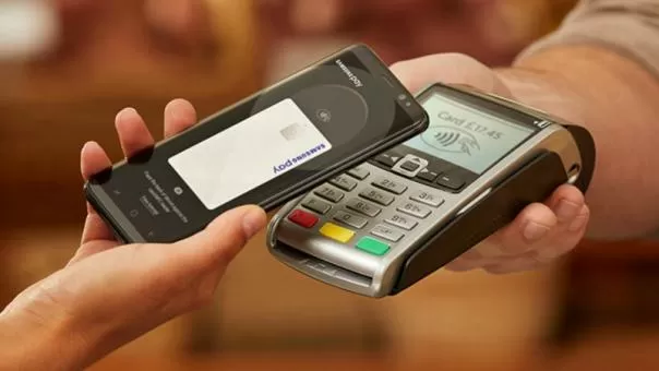 При помощи Samsung Pay стало возможно оплачивать покупки в интернете